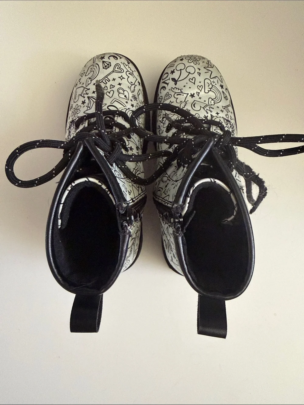 Skechers White & Black Doodle Combat Boots for Kids
